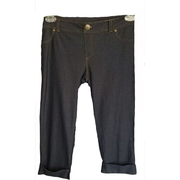 Bobbie Brooks Womens Capri Pants Size L Denim Super Stretch Fit Urban Baggy Hip - Picture 1 of 5